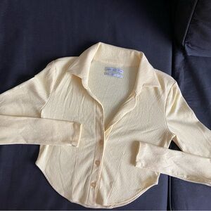 💗Urban Outfitters - Women’s Yellow Crop Top